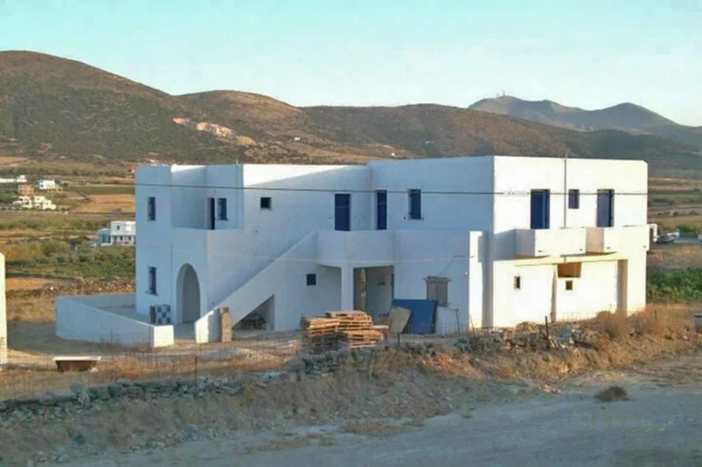 Eight-Bedroom Villa for Sale in Paros, Cyclades