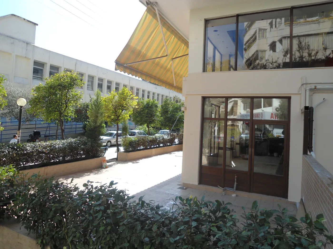 Renovated Commercial Space for Sale in Ampelokipoi, Athens Center