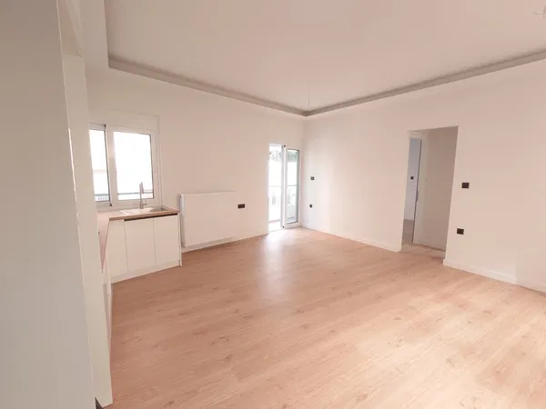 62 m² Renovated Two-Bedroom Apartment for Sale in Kallithea, Athens Southern suburbs — photo 2