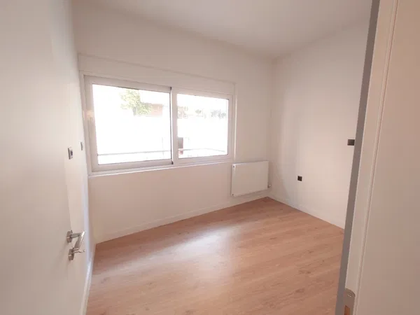 62 m² Renovated Two-Bedroom Apartment for Sale in Kallithea, Athens Southern suburbs — photo 4