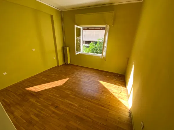 Seafront One-Bedroom Apartment for Sale in Piraeus, Piraeus Suburbs — photo 3