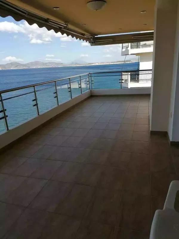 171 m² Sea View Two-Bedroom Apartment for Sale in Piraeus, Piraeus Suburbs