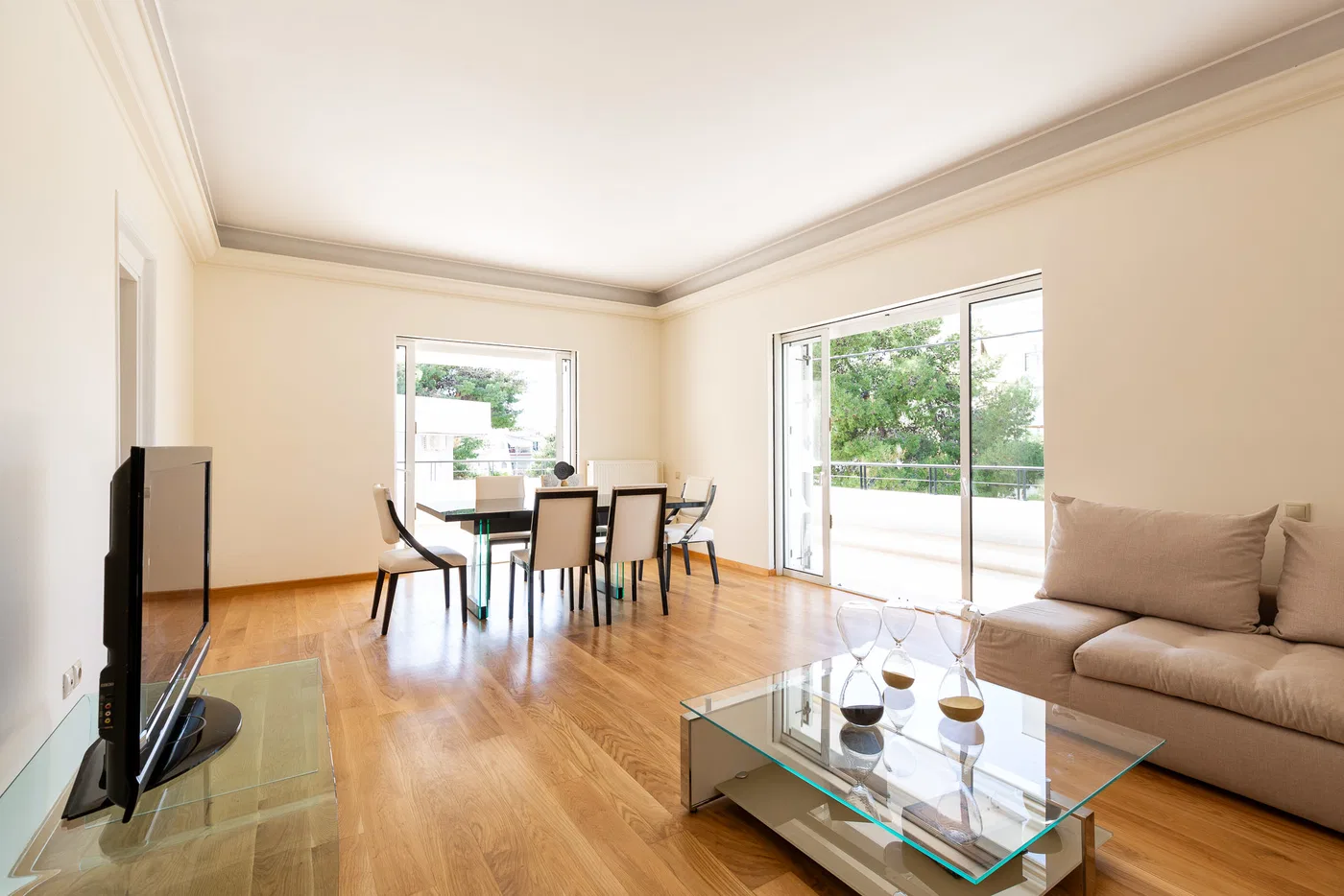 Sea-View 140 m² Apartment with Two Bedrooms for Sale in Voula, Athens Southern suburbs