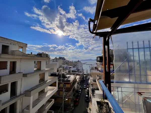 180 m² Three-Bedroom Apartment for Sale in Piraeus, Piraeus Suburbs