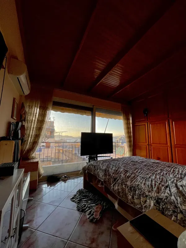 180 m² Three-Bedroom Apartment for Sale in Piraeus, Piraeus Suburbs — photo 4
