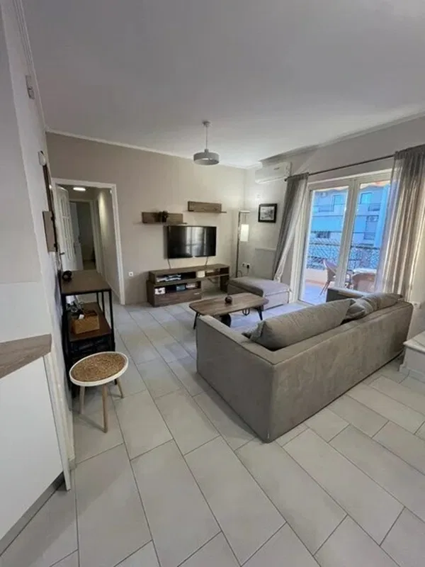 Sea-View Three-Bedroom Apartment for Sale in Petroupoli, Athens Western Suburbs — photo 3