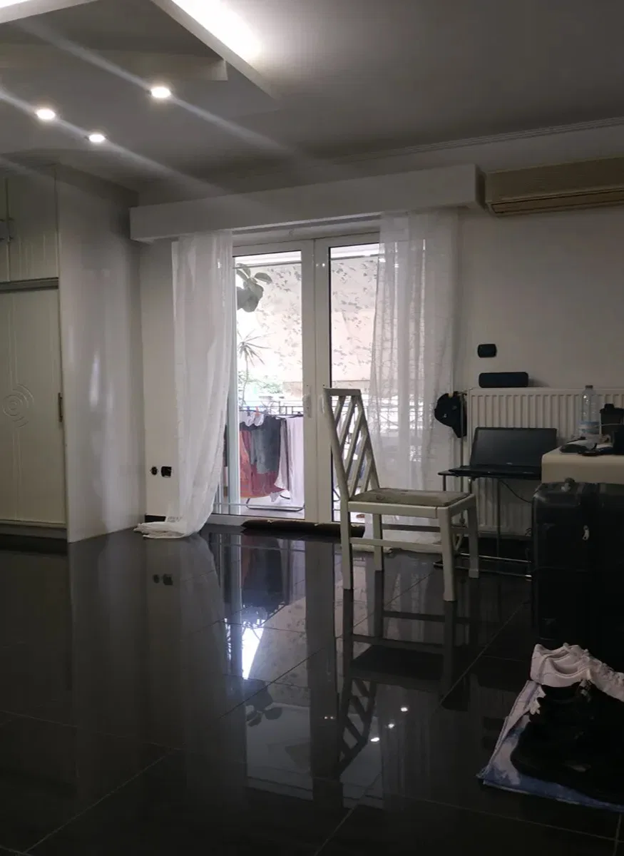 30 m² One-Bedroom Apartment for Sale in Piraeus, Piraeus Suburbs