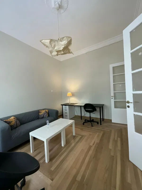 92 m² Three-Bedroom Apartment for Sale in Piraeus, Piraeus Suburbs — photo 2