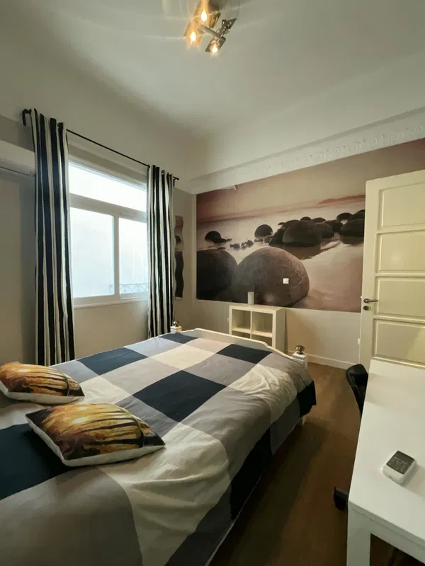 92 m² Apartment with Two Bedrooms for Sale in Piraeus, Piraeus Suburbs — photo 4