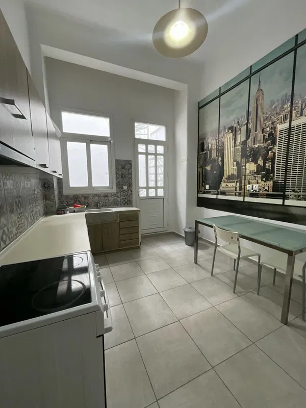 92 m² Apartment with Two Bedrooms for Sale in Piraeus, Piraeus Suburbs — photo 3
