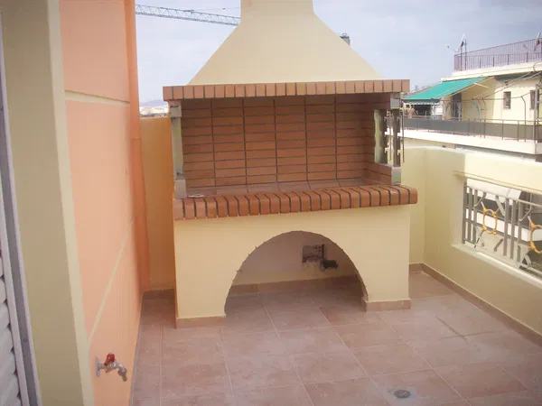 100 m² Three-Bedroom Apartment for Sale in Kolonos - Kolokinthous, Athens Center — photo 2