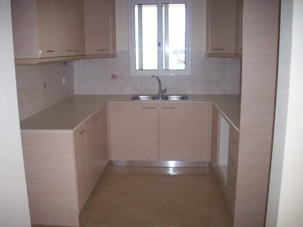 100 m² Three-Bedroom Apartment for Sale in Kolonos - Kolokinthous, Athens Center — photo 3