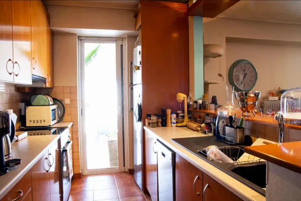 77 m² Apartment with Two Bedrooms for Sale in Center Athens, Athens Center — photo 3