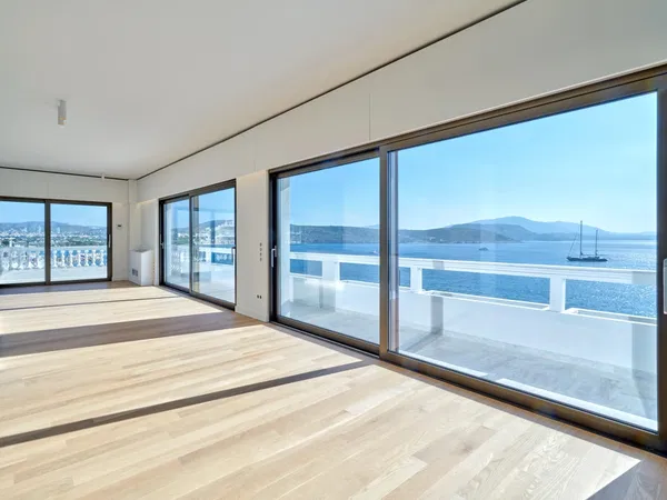 Three-Bedroom Sea-View Apartment for Sale in Vari - Varkiza, Athens Southern suburbs — photo 5