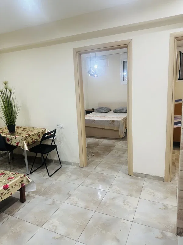 50 m² Two-Bedroom Renovated Apartment for Sale in Kallithea, Athens Southern suburbs — photo 3