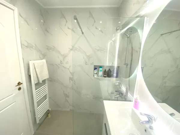 Contemporary 94 m² Apartment with Two Bedrooms for Sale in Kolonaki - Lycabettus, Athens Center — photo 5