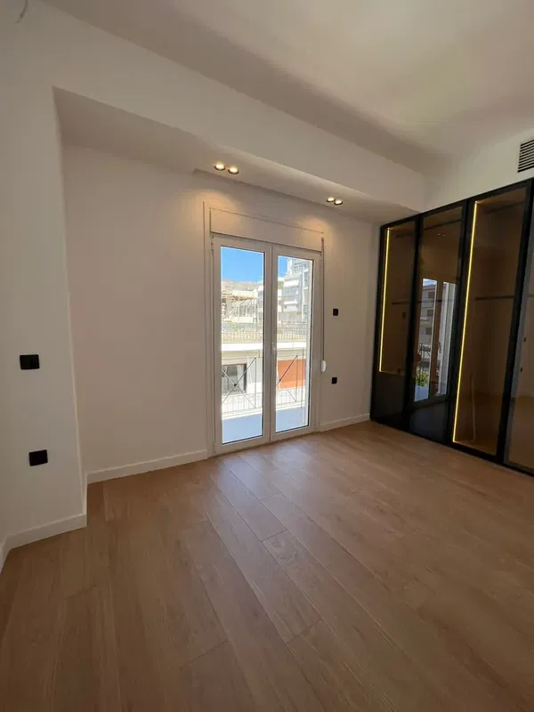 Three-Bedroom Renovated Apartment for Sale in Glyfada, Athens Southern suburbs — photo 5