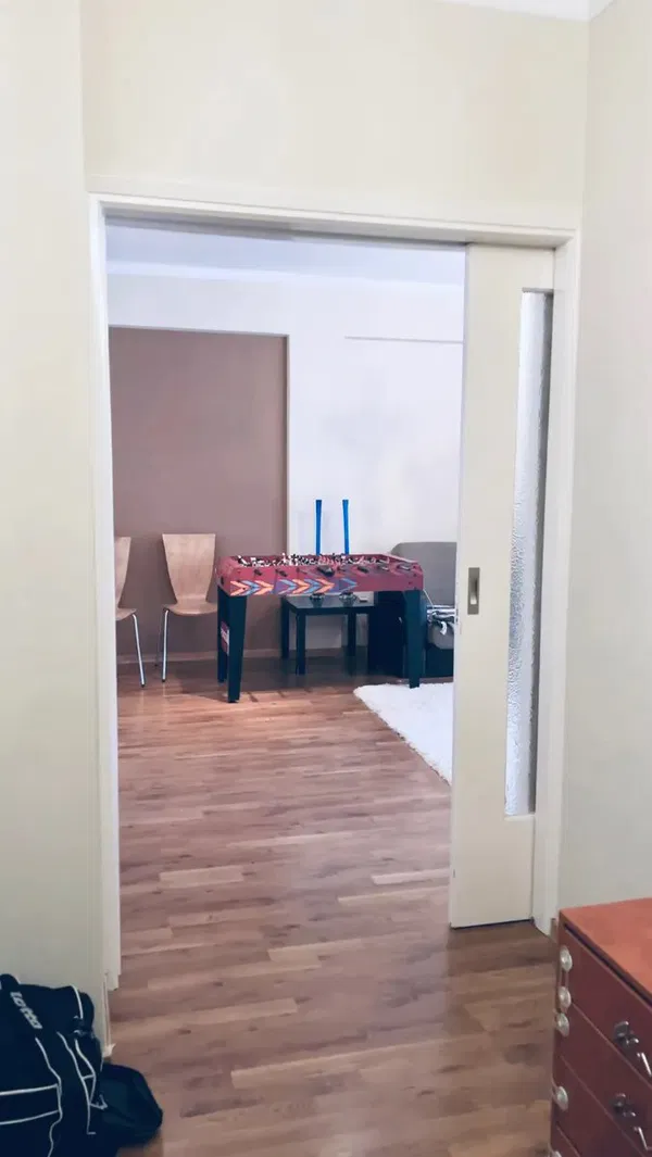 91 m² Two-Bedroom Renovated Apartment for Sale in Glyfada, Athens Southern suburbs — photo 4