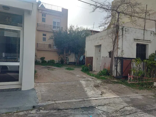 130 m² Land for Sale in Peristeri, Athens Western Suburbs