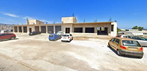 Commercial Space for Rent in Tavronitis, Platanias