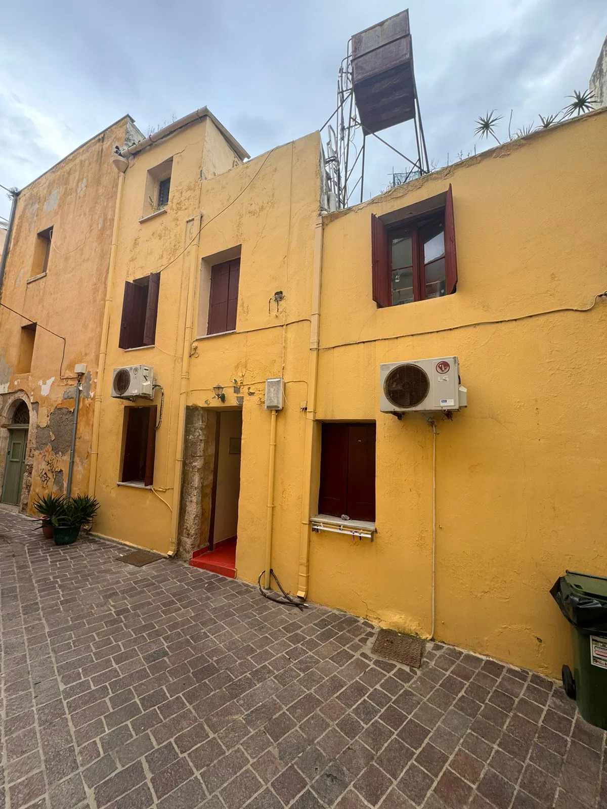 139 m² Villa for Sale in Old Town, Chania