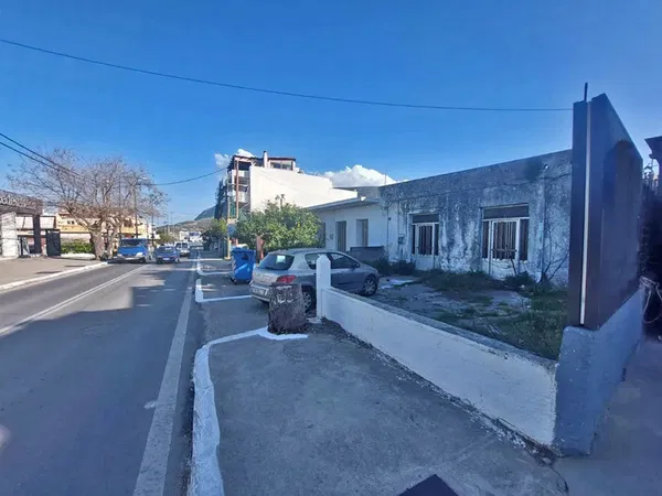 One-Bedroom Villa for Sale in Souda, Chania