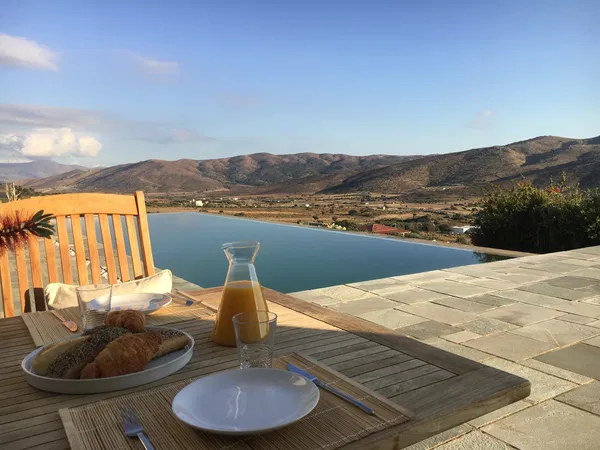 Sea-View 290 m² Villa with Five Bedrooms for Sale in Evia, Sterea Hellas — photo 3