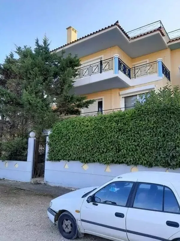 Sea View Three-Bedroom Apartment for Sale in Porto Rafti, Attica — photo 5