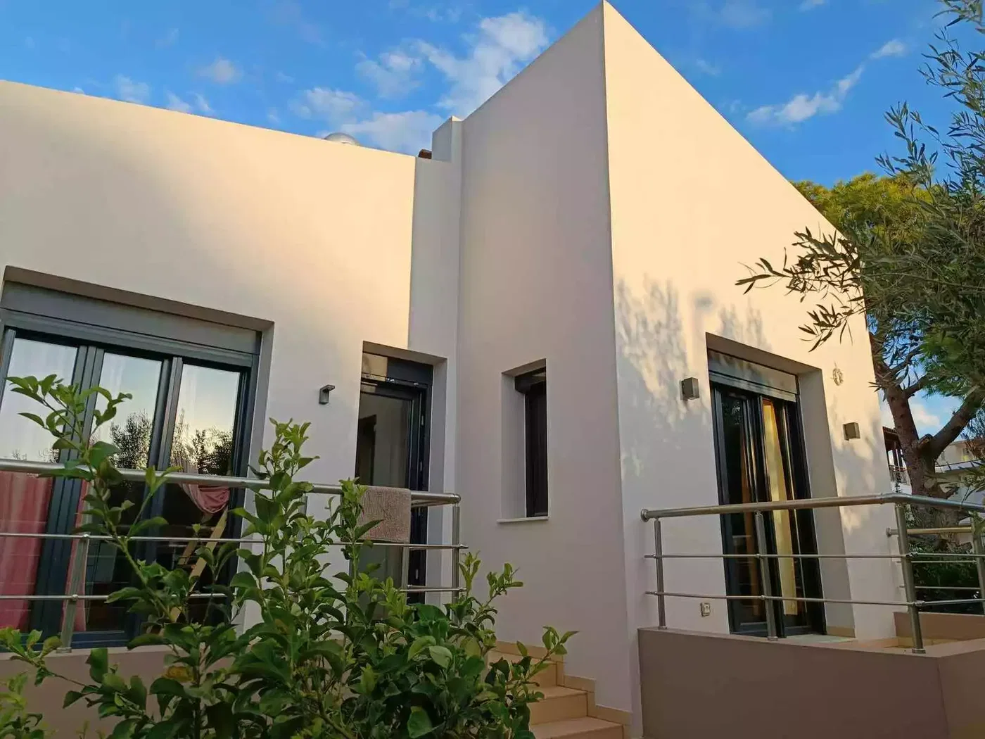 Seafront Three-Bedroom Villa for Sale in Porto Rafti, Attica
