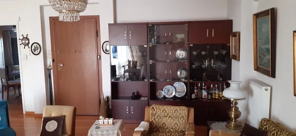 Sea-View 120 m² Apartment with Two Bedrooms for Sale in Kypseli, Athens Center — photo 3