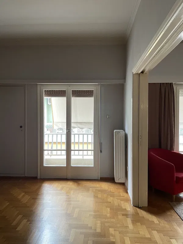 78 m² Two-Bedroom Renovated Apartment for Sale in Center Athens, Athens Center — photo 2