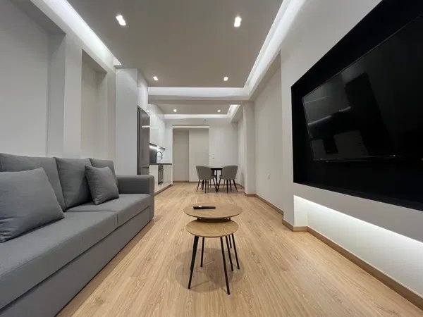 85 m² Apartment with Three Bedrooms for Sale in Piraeus, Piraeus Suburbs — photo 4
