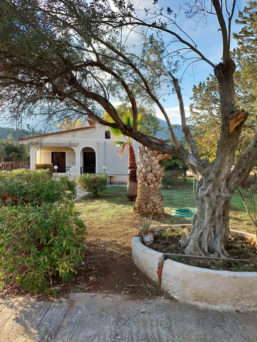 Two-Bedroom Villa for Sale in Paiania, Athens Eastern Suburbs