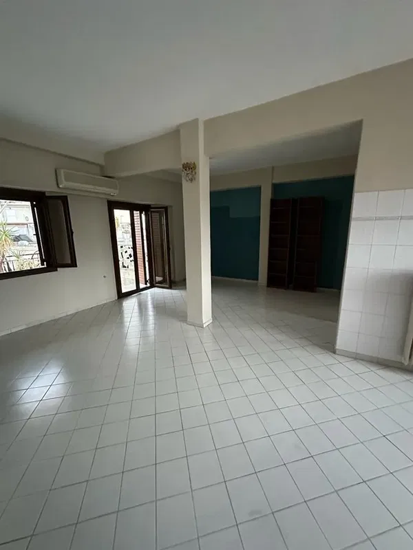 70 m² Apartment with Two Bedrooms for Sale in Piraeus, Piraeus Suburbs