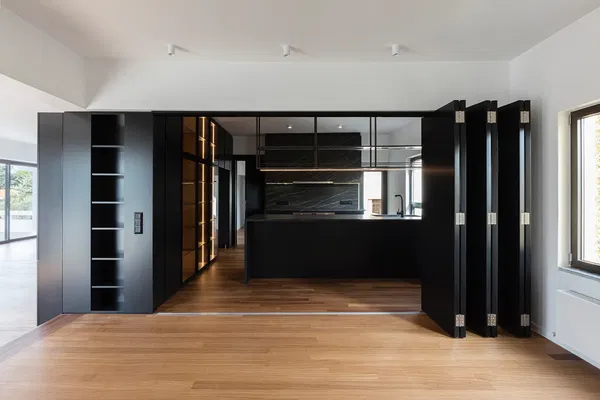 Renovated Four-Bedroom Apartment for Sale in Kifisia, Athens Northern suburbs — photo 4