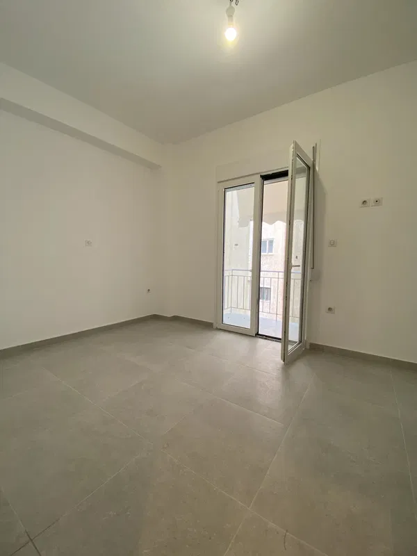 75 m² Two-Bedroom Renovated Apartment for Sale in Kypseli, Athens Center — photo 2