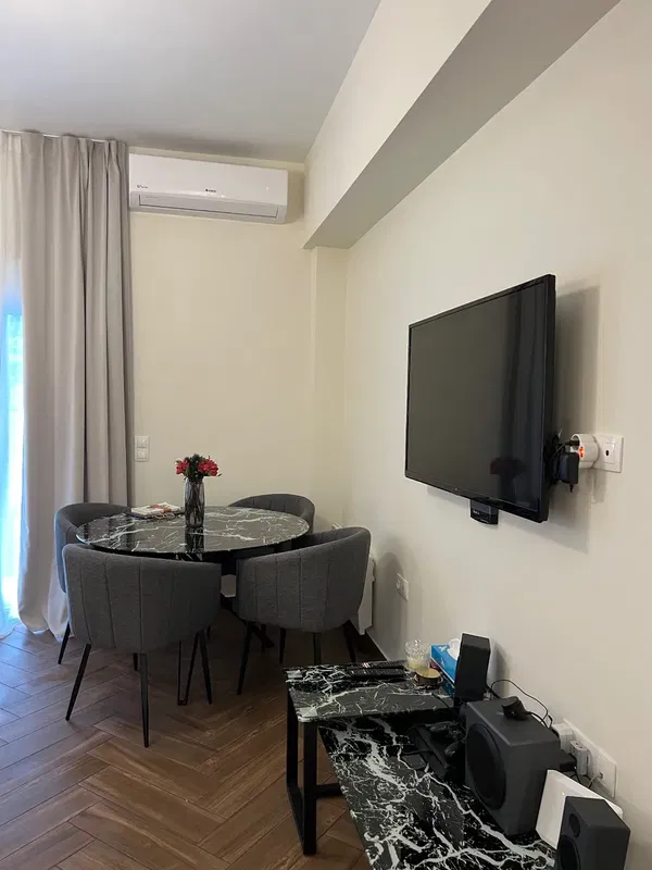 Renovated 57 m² Apartment with One Bedrooms for Sale in Nea Smyrni, Athens Southern suburbs — photo 4