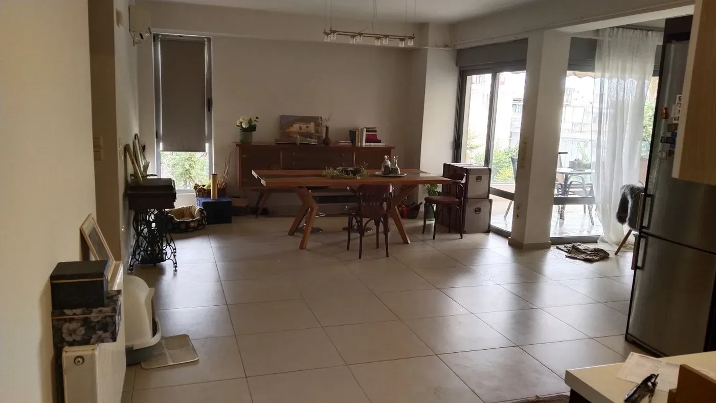110 m² Two-Bedroom Apartment for Sale in Argyroupoli Athens, Athens Southern suburbs
