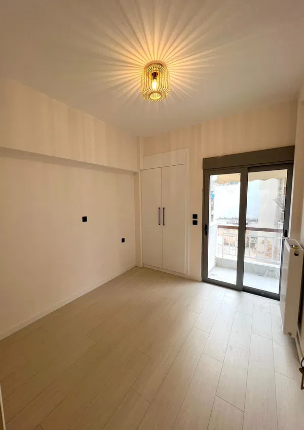 63 m² Two-Bedroom Apartment for Sale in Gyzi - Pedion Areos, Athens Center — photo 3