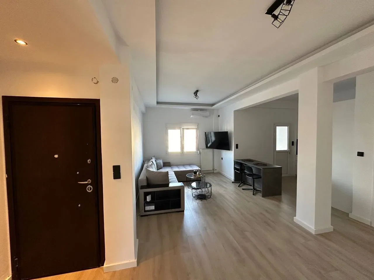 73 m² Apartment with Two Bedrooms for Sale in Gazi - Metaxourgio - Votanikos, Athens Center