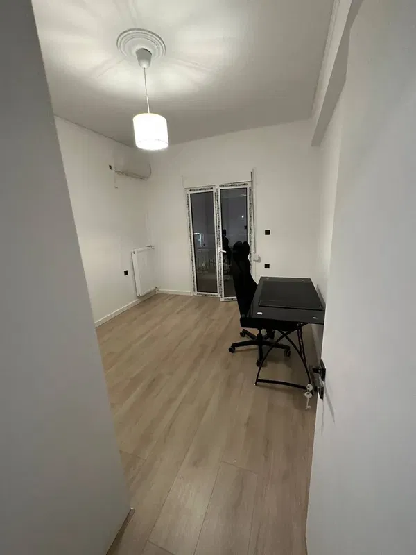 73 m² Apartment with Two Bedrooms for Sale in Gazi - Metaxourgio - Votanikos, Athens Center — photo 2