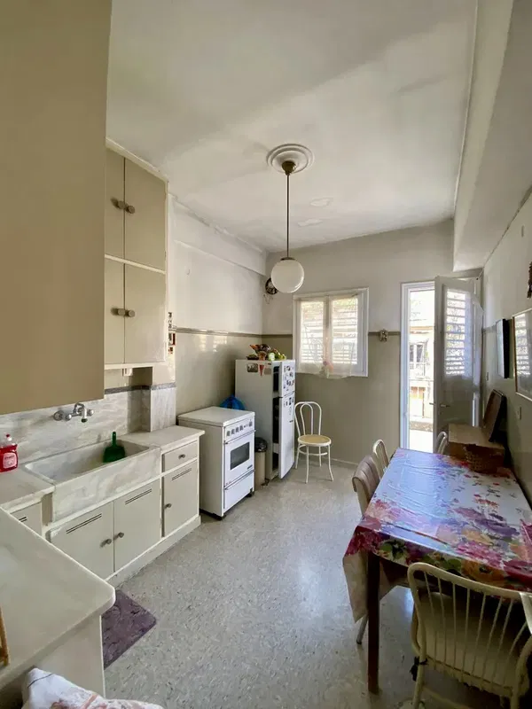 107 m² Apartment with Two Bedrooms for Sale in Kypseli, Athens Center — photo 5