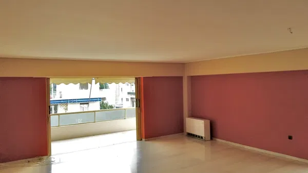 Sea-View 130 m² Apartment with Two Bedrooms for Sale in Palaio Faliro, Athens Southern suburbs — photo 2