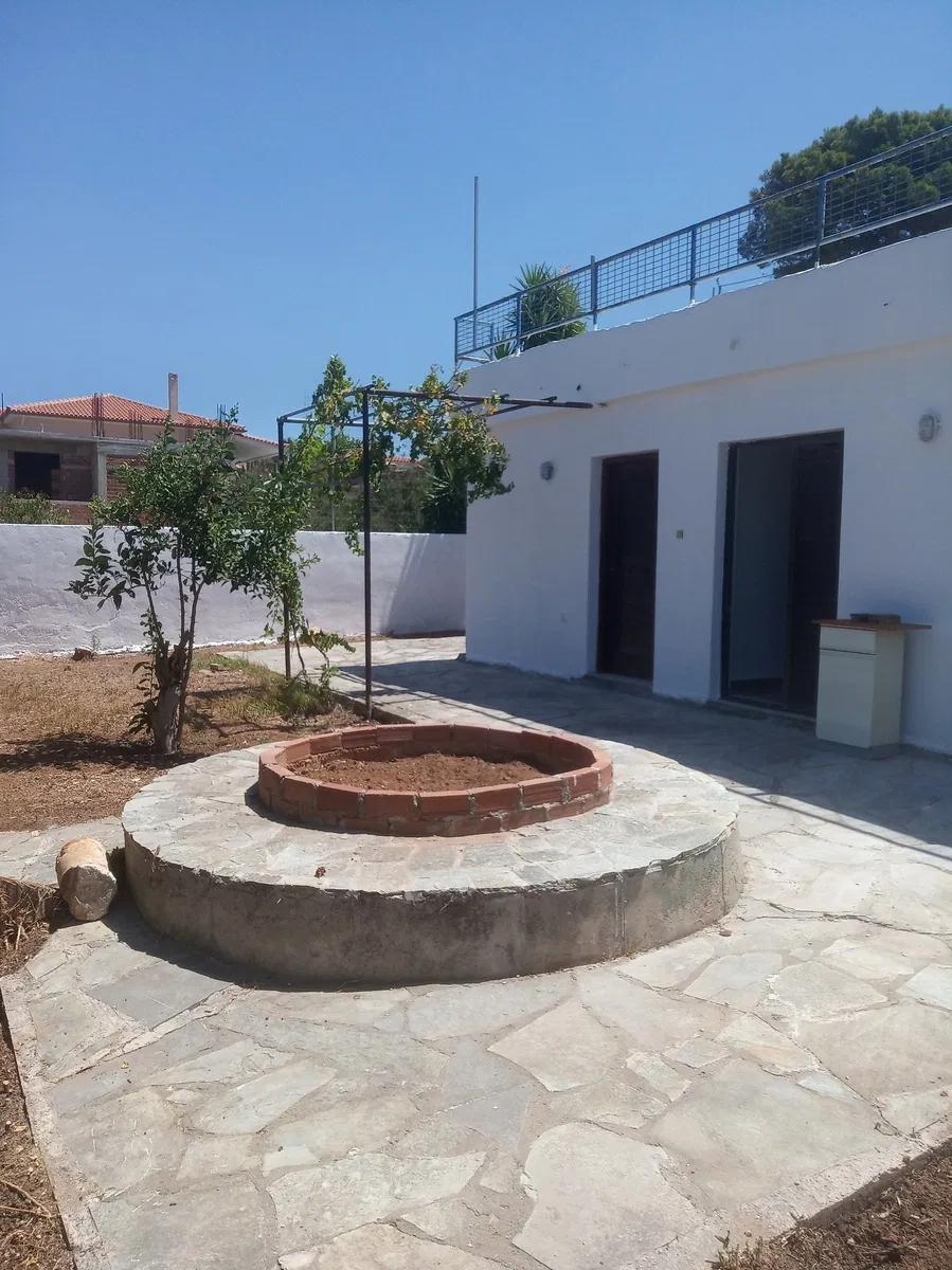 74 m² Villa with One Bedrooms for Sale in Marathonas, Athens Eastern Suburbs