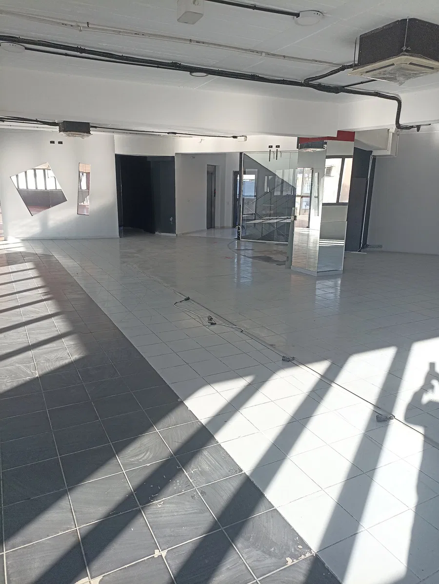564 m² Business for Rent in Galatsi, Athens Western Suburbs