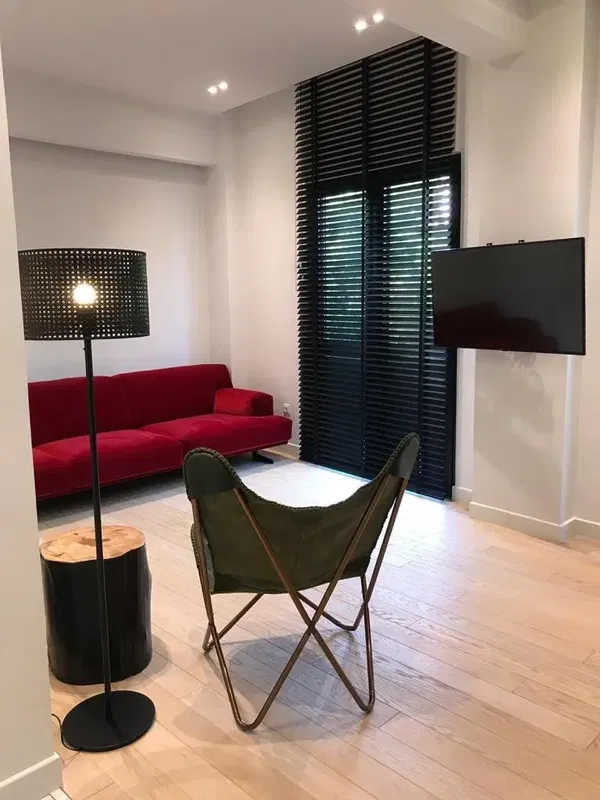 Renovated One-Bedroom Apartment for Rent in Kolonaki - Lycabettus, Athens Center — photo 3