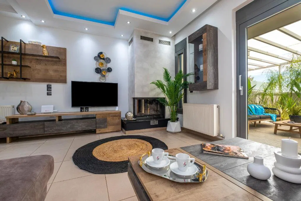 Three-Bedroom Apartment for Sale in Souda, Chania