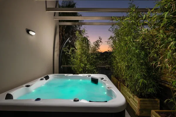 Three-Bedroom Apartment for Sale in Souda, Chania — photo 3