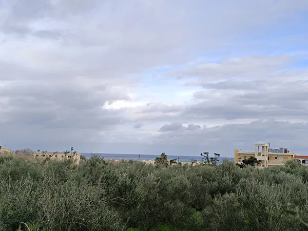 Seafront 4,202 m² Plot of Land for Sale in Maleme, Platanias — photo 2