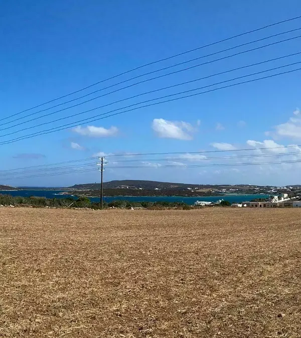 Sea-View 11,561 m² Plot for Sale in Paros, Cyclades — photo 2